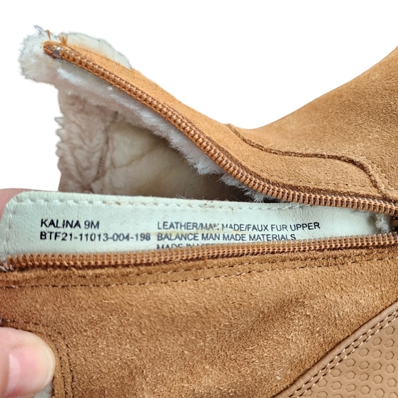 Baretraps Kalina Cold Weather Suede Booties 9 - Picture 7 of 11